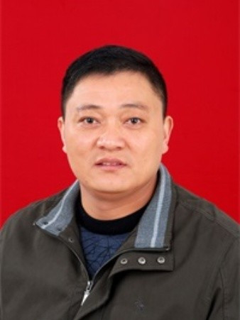 陳亞(安徽省阜陽市潁泉區人民政府信訪局原局長) 陳亞(安徽省阜陽市潁泉區人民政府信訪局原局長)