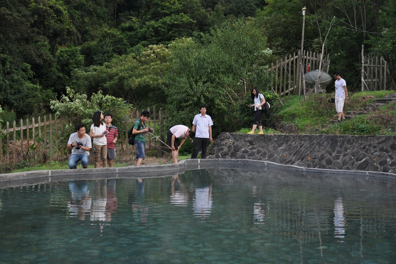 塔兜村(福建省泉州市德化縣南埕鎮下轄村) 塔兜村(福建省泉州市德化縣南埕鎮下轄村)