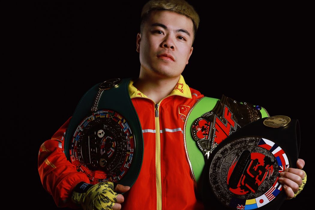 李松(中國自由搏擊運動員) 李松(中國自由搏擊運動員)