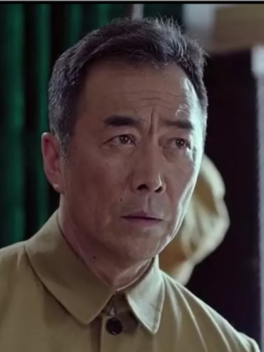 陳長纓(電視劇《天涯熱土》中的角色) 陳長纓(電視劇《天涯熱土》中的角色)