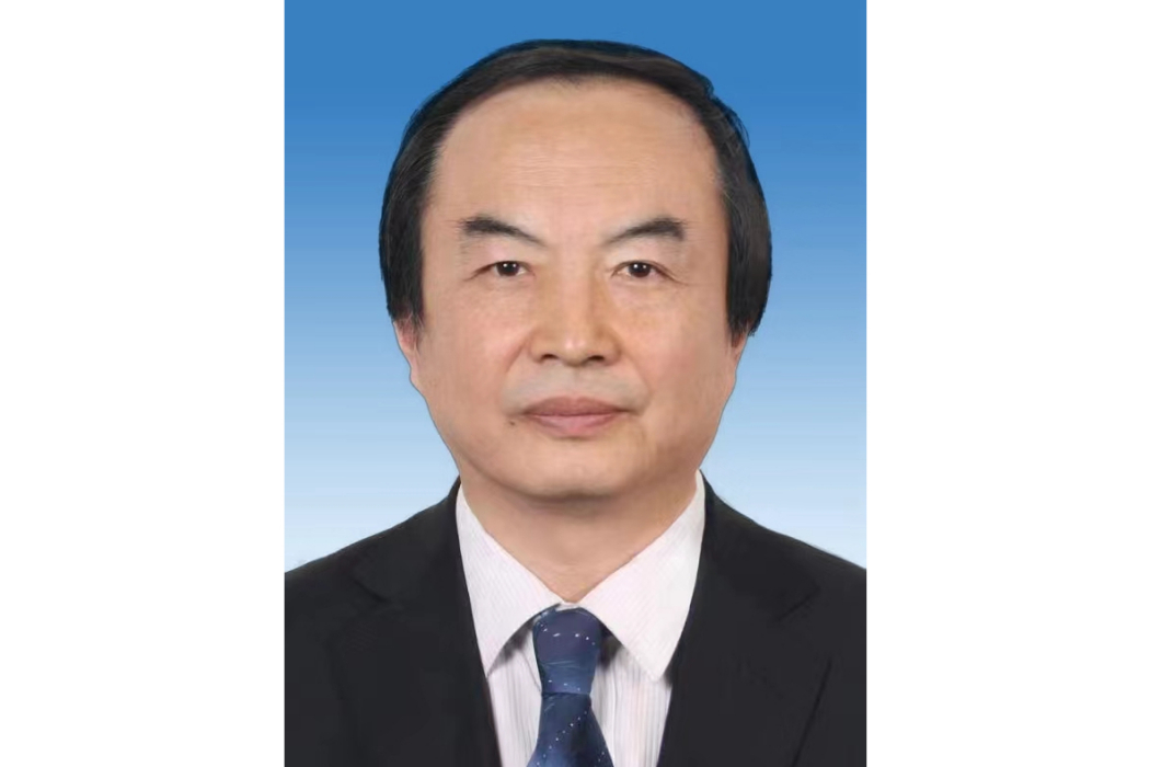 李維平(中華思源工程基金會理事長兼法定代表人) 李維平(中華思源工程基金會理事長兼法定代表人)