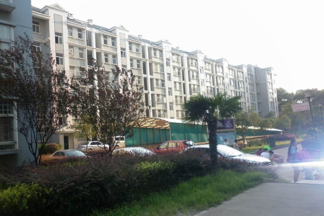 宇峰家園(關山二路與新竹路交匯處開發的項目) 宇峰家園(關山二路與新竹路交匯處開發的項目)