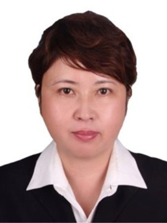 康婧(呼倫貝爾市國資委黨委委員、副主任) 康婧(呼倫貝爾市國資委黨委委員、副主任)