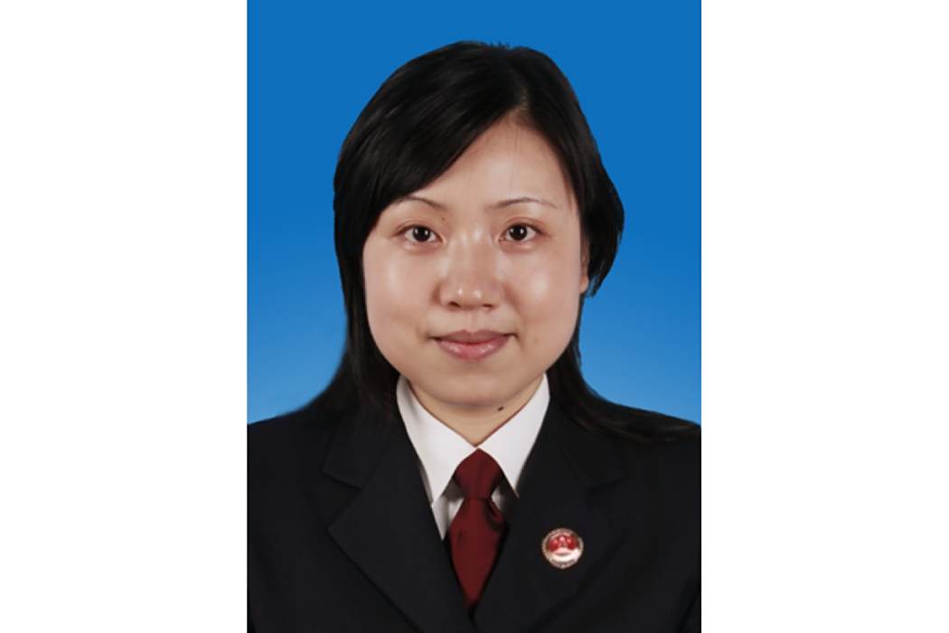 孫艷琴(上海市松江區人民檢察院黨組成員、派駐紀檢組組長) 孫艷琴(上海市松江區人民檢察院黨組成員、派駐紀檢組組長)