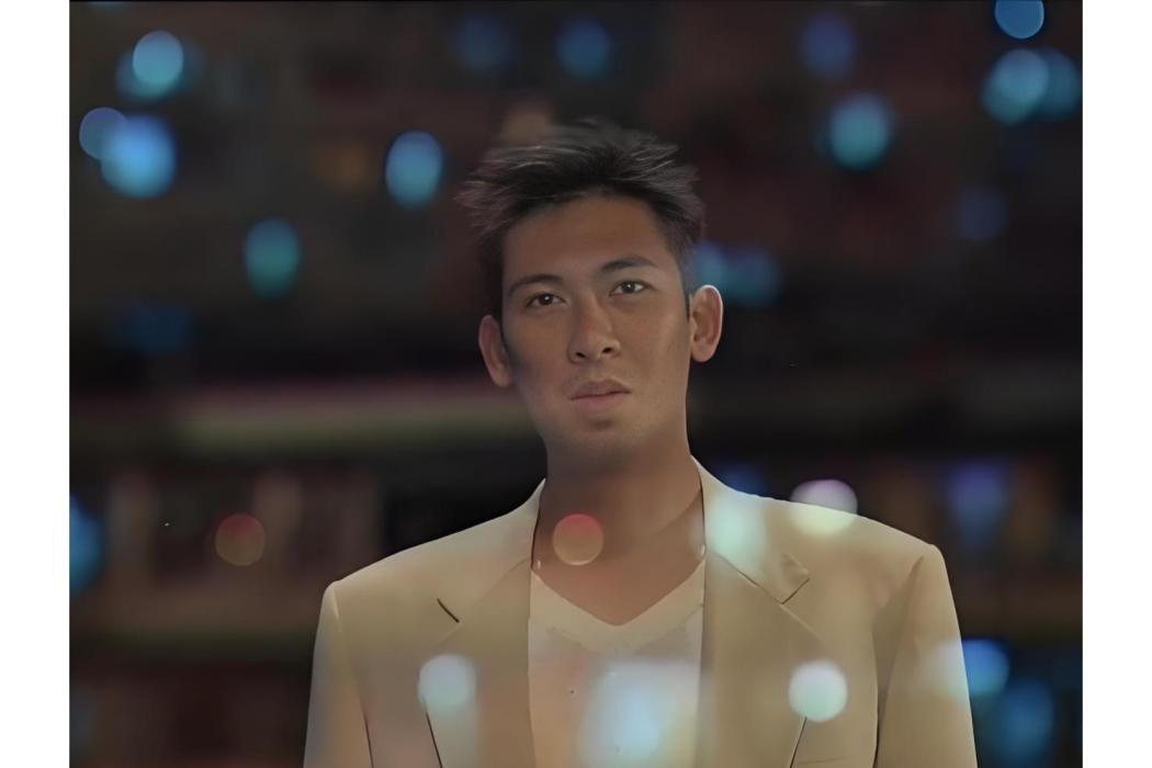 EDWARD(《我和殭屍有個約會3》中的已故角色) EDWARD(《我和殭屍有個約會3》中的已故角色)