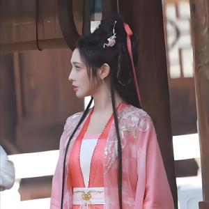馮妙君