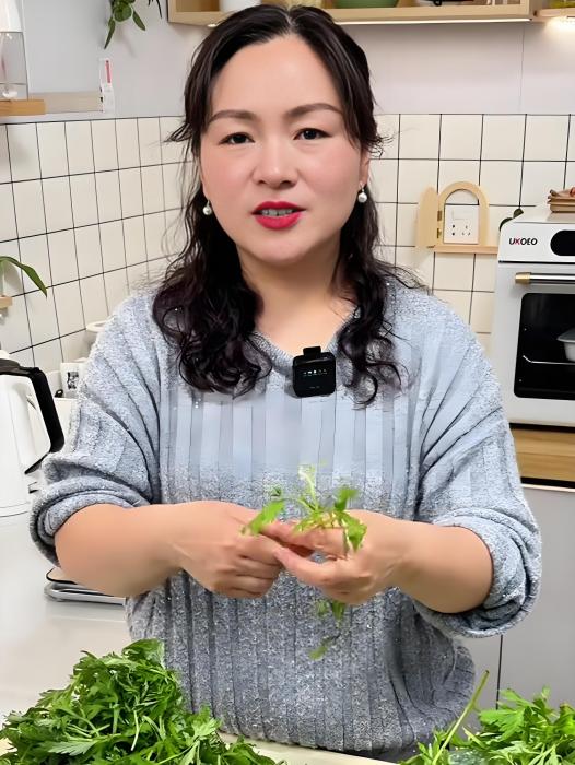 小手二姐 小手二姐