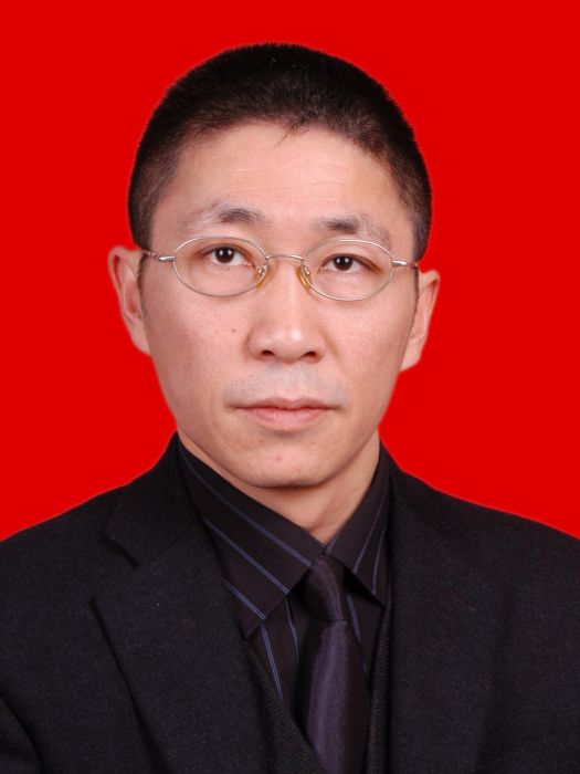 周昆(四川省簡陽市財政局原副局長) 周昆(四川省簡陽市財政局原副局長)