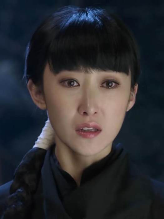 金鳳(抗戰劇《手槍隊》中的角色)