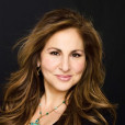 凱茜·納基麥(Kathy Najimy) 凱茜·納基麥(Kathy Najimy)