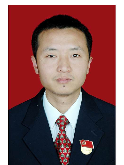 陳萬江(麗水市景寧畲族自治縣九龍鄉副鄉長) 陳萬江(麗水市景寧畲族自治縣九龍鄉副鄉長)