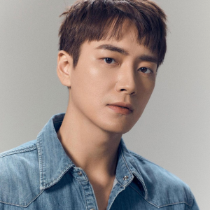 李浚赫(韓國男演員) 李浚赫(韓國男演員)