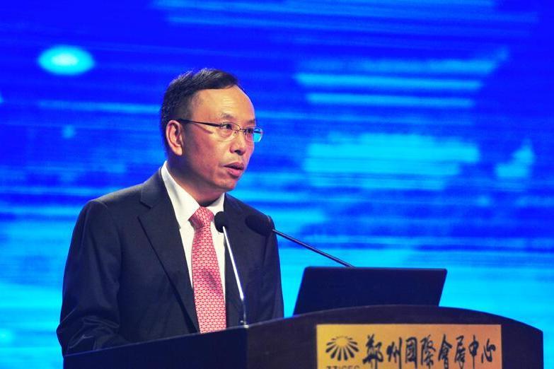 陳華平(中國證券監督管理委員會黨委委員、副主席) 陳華平(中國證券監督管理委員會黨委委員、副主席)