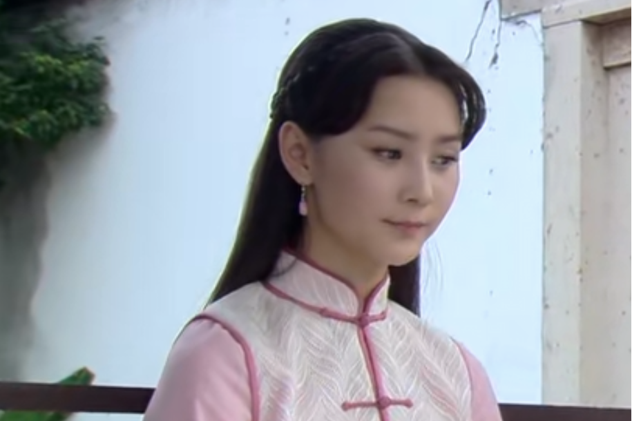 江心蓮(電視劇《鎖夢樓》人物) 江心蓮(電視劇《鎖夢樓》人物)