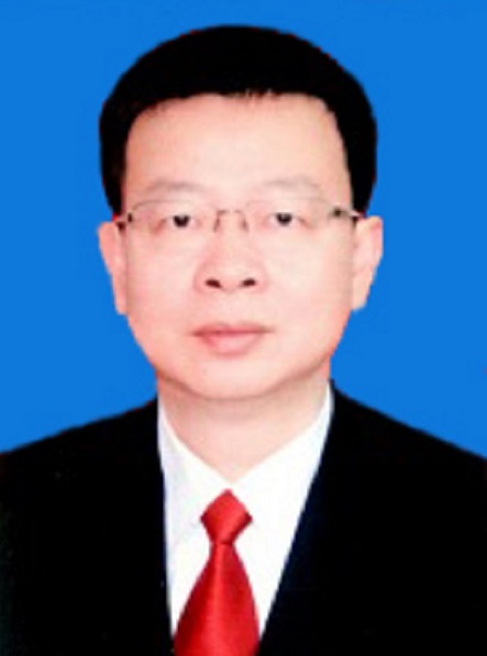 王強(四川省司法廳副廳長、黨委委員)