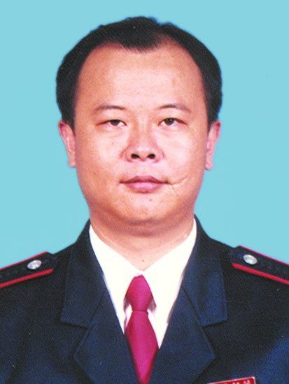 陳顥文(廣東省珠海市保稅區國家稅務局副局長)