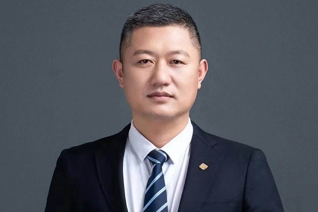周駿(北京煒衡(煙臺)律師事務所高級合伙人、律師) 周駿(北京煒衡(煙臺)律師事務所高級合伙人、律師)