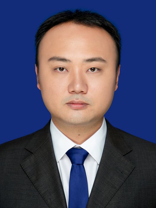 何冀(四川省樂山高新區經濟合作局局長) 何冀(四川省樂山高新區經濟合作局局長)