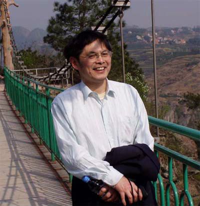 姜水根(寧波市效實中學副校長) 姜水根(寧波市效實中學副校長)