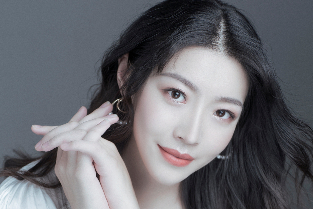 李盼(中國影視女演員) 李盼(中國影視女演員)