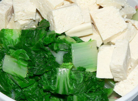 小白菜豆腐湯