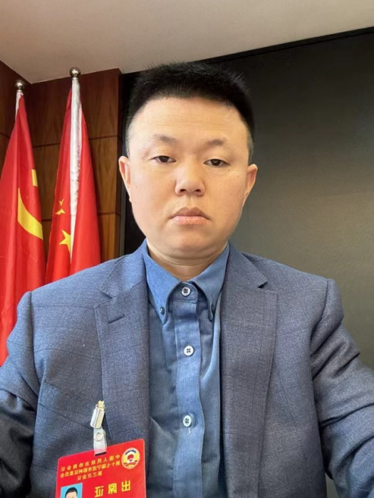 張明星(寧波拾里控股集團有限公司董事長)