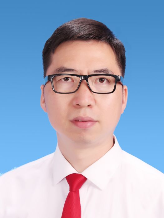 潘波(安徽省黃山市休寧縣齊雲山鎮人民政府鎮長) 潘波(安徽省黃山市休寧縣齊雲山鎮人民政府鎮長)