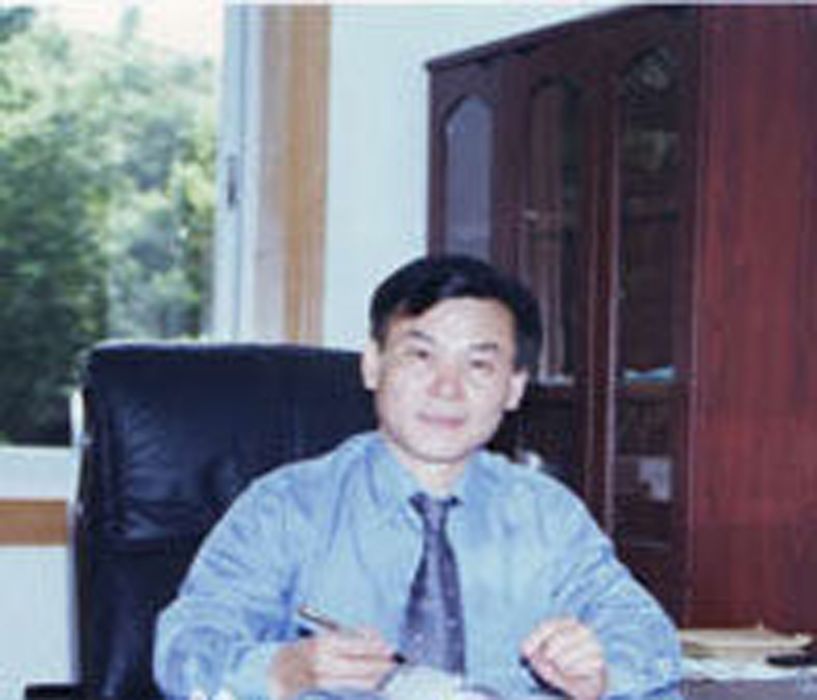 王志豐(廣西佳力電工集團有限公司董事長兼總經理) 王志豐(廣西佳力電工集團有限公司董事長兼總經理)