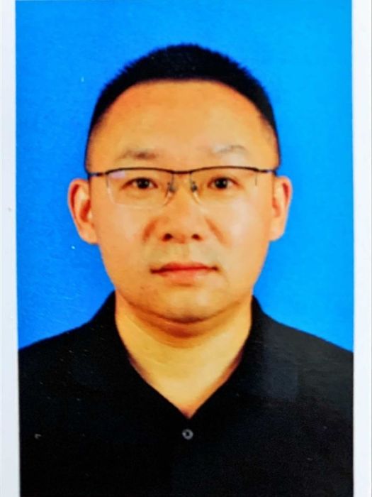 方誌(石台縣人力資源和社會保障局黨組成員、勞動人事爭議仲裁院院長) 方誌(石台縣人力資源和社會保障局黨組成員、勞動人事爭議仲裁院院長)