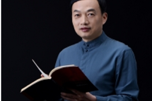 朱本群 朱本群