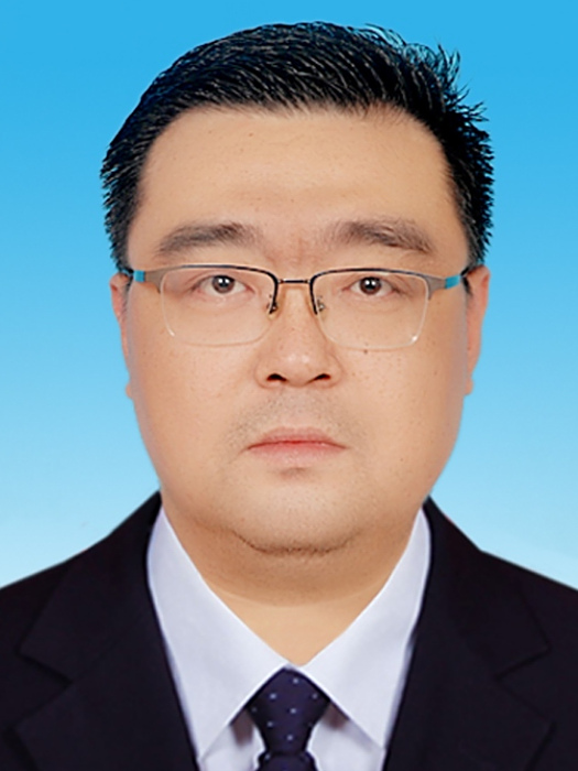許楠(河南省鄭州市二七區行政審批和政務信息管理局局長)