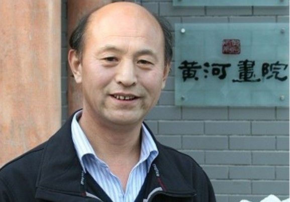 關永起 關永起