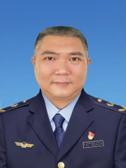 何劍(江西省贛州市上猶縣應急管理局黨委委員、上猶縣防災減災中心主任) 何劍(江西省贛州市上猶縣應急管理局黨委委員、上猶縣防災減災中心主任)
