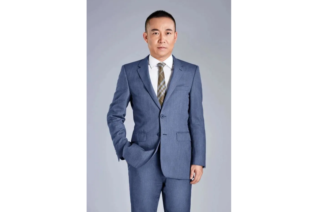 劉澤勤(廣東卡諾亞家居股份有限公司副總經理(副總裁)兼行銷中心總經理) 劉澤勤(廣東卡諾亞家居股份有限公司副總經理(副總裁)兼行銷中心總經理)