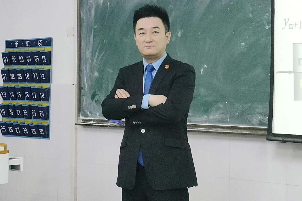 王寅嵩 王寅嵩