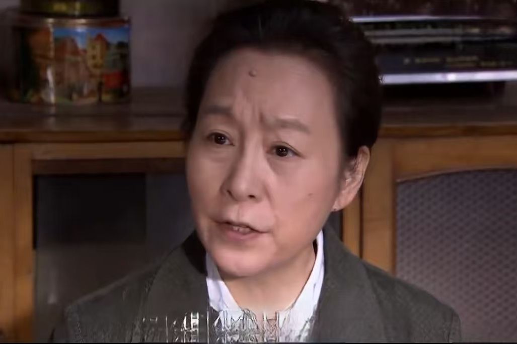 李彩霞(都市情感劇《最愛·你》中的角色) 李彩霞(都市情感劇《最愛·你》中的角色)