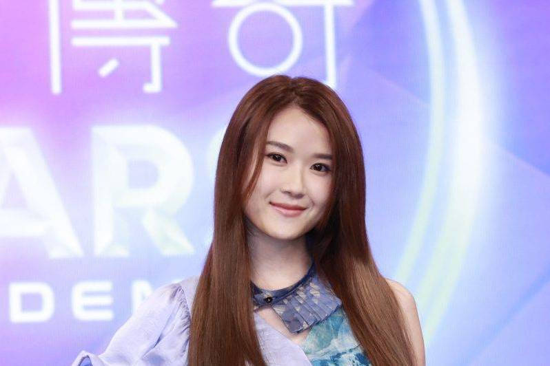 潘靜文(中國女歌手) 潘靜文(中國女歌手)