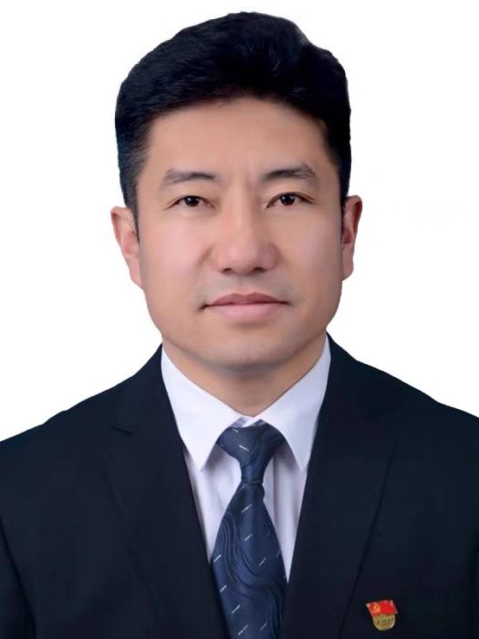 扎西東智(青海省果洛藏族自治州班瑪縣委副書記、縣長) 扎西東智(青海省果洛藏族自治州班瑪縣委副書記、縣長)