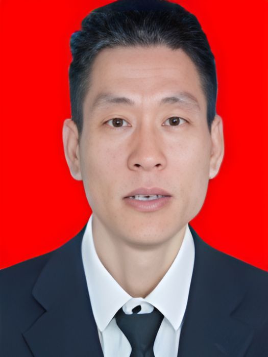曹輝(湖南省常德市澧縣統計局副局長) 曹輝(湖南省常德市澧縣統計局副局長)