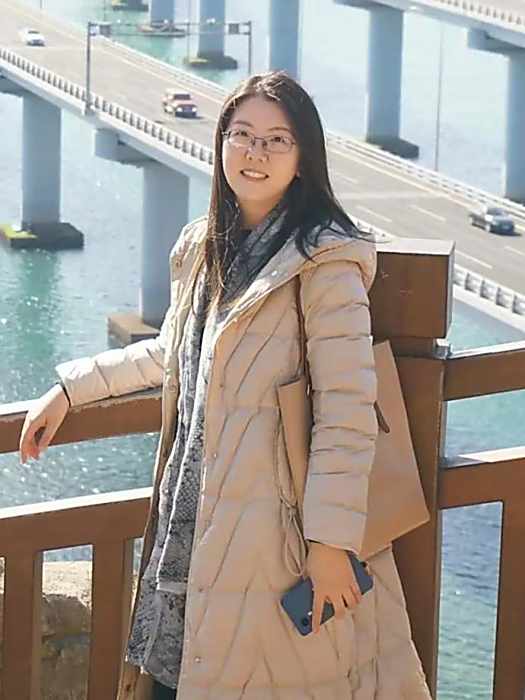 路楊(北京大學中文系助理教授、研究員)