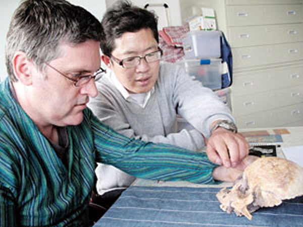 中澳科學家共同研究“馬鹿洞人”化石