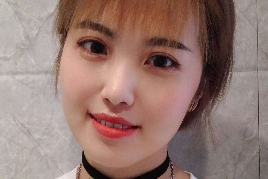 周雙雙(化妝師) 周雙雙(化妝師)