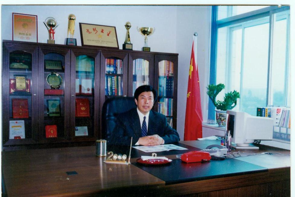 王守永(吉林省四平市氣管炎研究所所長) 王守永(吉林省四平市氣管炎研究所所長)