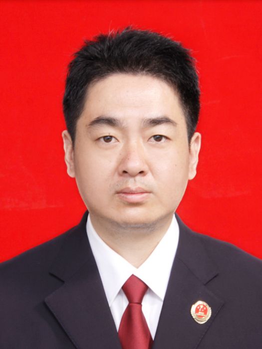 陳浩(江蘇省揚州市寶應縣檢察院黨組成員、檢察委員會專職委員) 陳浩(江蘇省揚州市寶應縣檢察院黨組成員、檢察委員會專職委員)