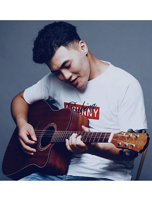 吳燁(中國內地男歌手、音樂製作人) 吳燁(中國內地男歌手、音樂製作人)