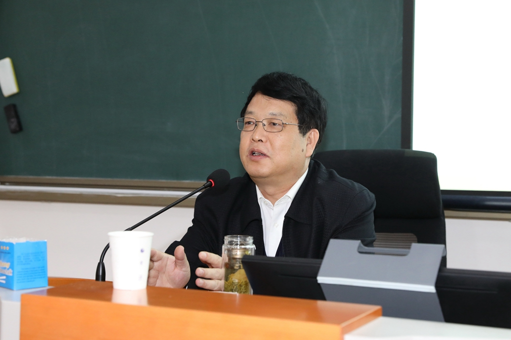 李紅岩(中國社會科學院大學教授、中國社會科學雜誌社副總編輯) 李紅岩(中國社會科學院大學教授、中國社會科學雜誌社副總編輯)