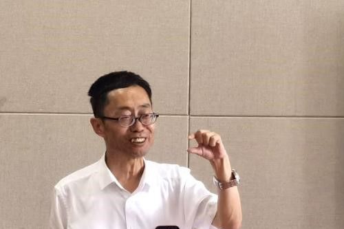 靳宇倡 靳宇倡