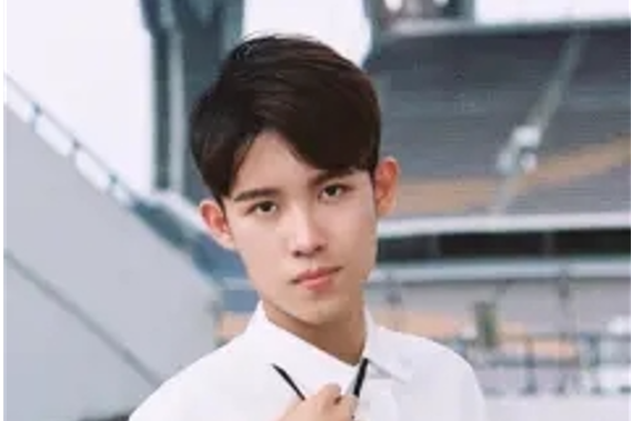Vaniah維 Vaniah維