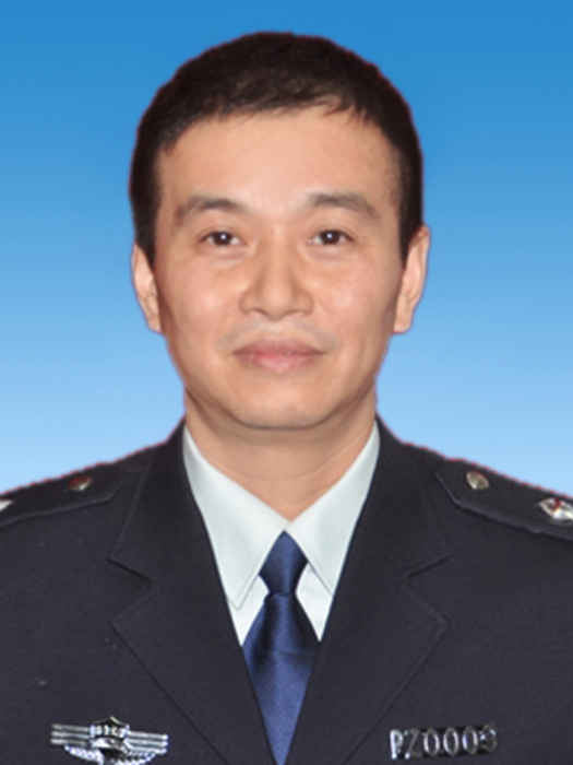 王瑞(四川省彭州市行政審批局黨組成員、機關黨委書記) 王瑞(四川省彭州市行政審批局黨組成員、機關黨委書記)