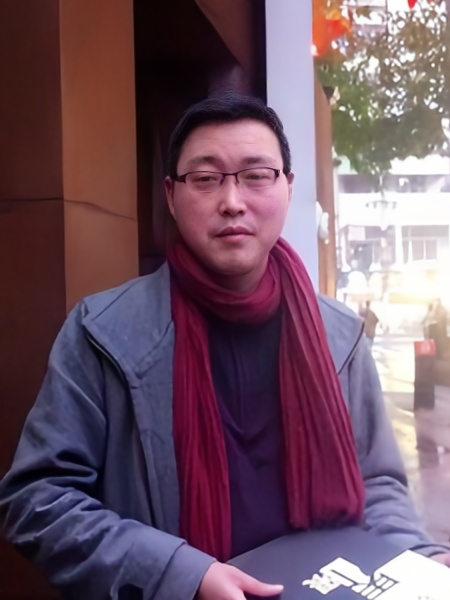 劉清泉(重慶師範大學美術學院黨委書記兼副院長) 劉清泉(重慶師範大學美術學院黨委書記兼副院長)